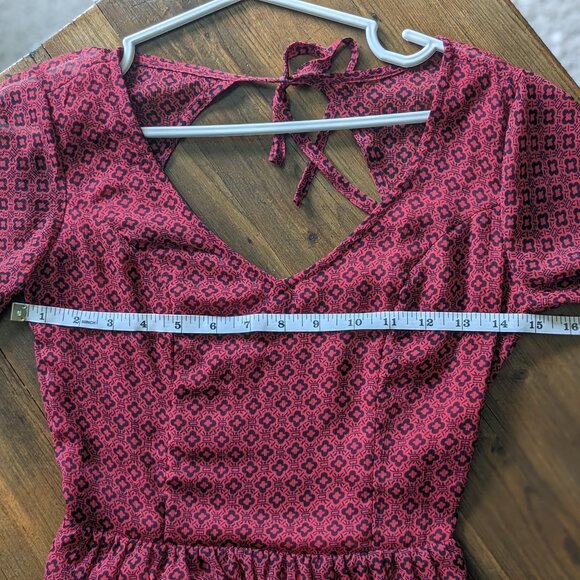 Dress - Picture 5 of 5